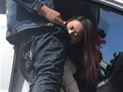 Chinesische Liebhaber outdoor intensiven Sex im Auto