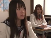 Japanische Schullesben Tsubomi und Megumi