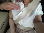 Riesige Tit Asian Passenger gibt einen Titty ficken